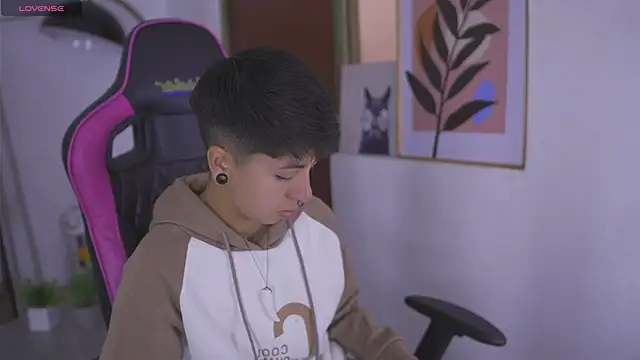 tommy blue online show from 22, 9, 2025