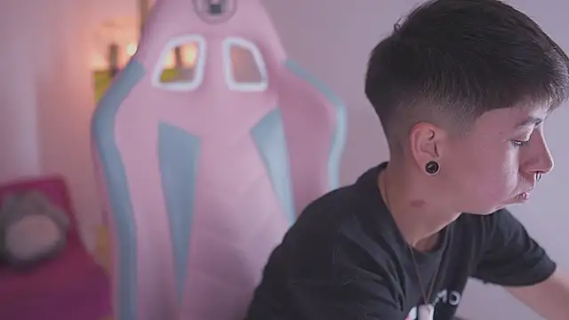 tommy blue online show from 27, 11, 2025