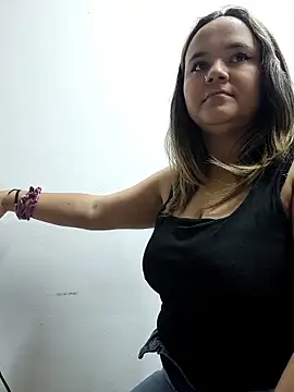 mandy-moore online show from 14, 4, 2026