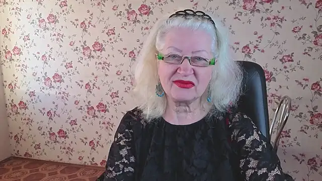 Maya Mayflower online show from 2, 10, 2025