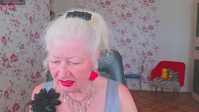 Maya Mayflower online show from 23, 5, 2026