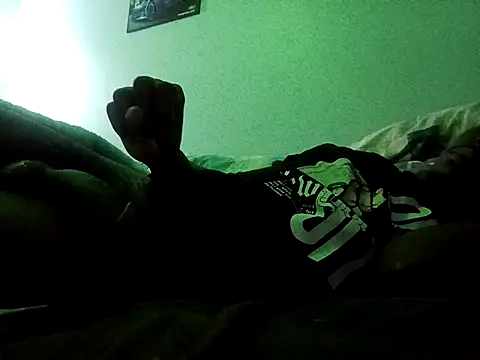 Snapshot of Laviishbaby chatting on 13, 4, 2026 Laviishbaby online show from 13, 4, 2026