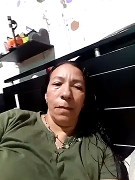 Snapshot of Antonela45 chatting on 10, 5, 2026 Antonela45 online show from 10, 5, 2026
