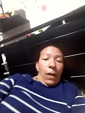 Snapshot of Antonela45 chatting on 15, 5, 2026 Antonela45 online show from 15, 5, 2026