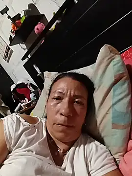 Snapshot of Antonela45 chatting on 27, 6, 2026 Antonela45 online show from 27, 6, 2026