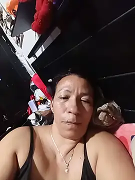 Snapshot of Antonela45 chatting on 28, 7, 2026 Antonela45 online show from 28, 7, 2026