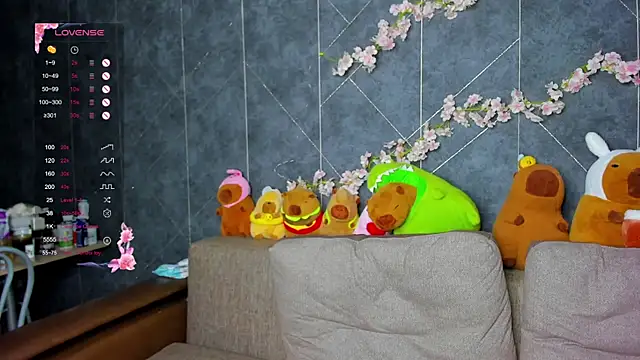 EvaTheHeart online show from 9, 10, 2025