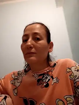 Snapshot of Anonim2026 chatting on 8, 3, 2025 Anonim2026 online show from 8, 3, 2025