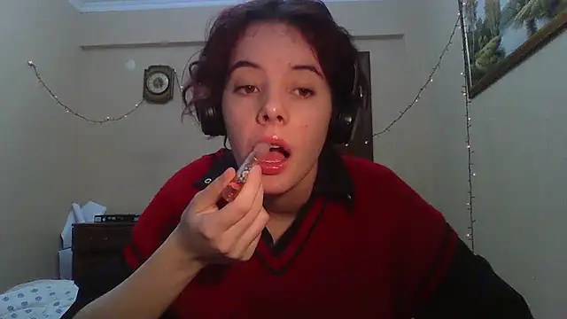 Snapshot of _Amber_Doll_ chatting on 17, 3, 2025  Amber Doll  online show from 17, 3, 2025
