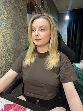Snapshot of Lina_ly chatting on 19, 3, 2025 Lina ly online show from 19, 3, 2025