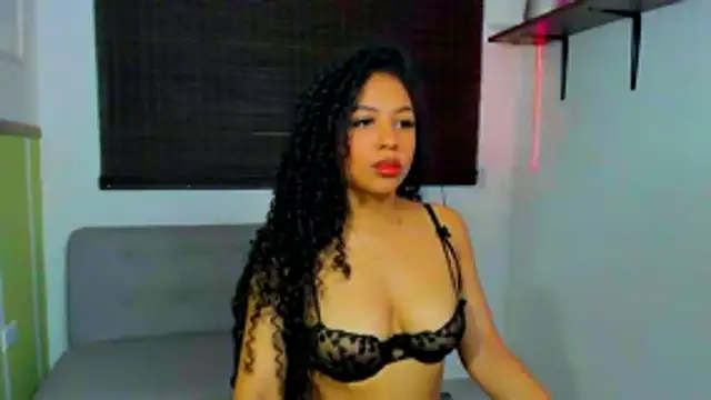 Snapshot of Sasha_rd chatting on 24, 11, 2025 Sasha rd online show from 24, 11, 2025