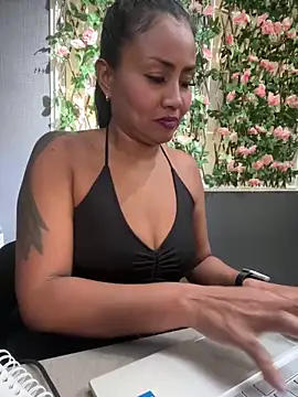 Ariana Rodriguez online show from 14, 3, 2025