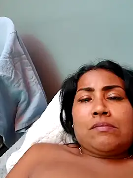 Ariana Rodriguez online show from 16, 9, 2025