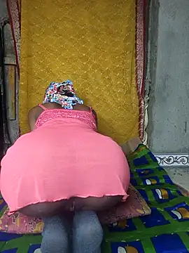 Cutesoma01 online show from 28, 11, 2025