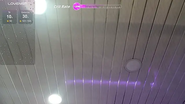 Snapshot of Cristal_Velle chatting on 9, 9, 2025 Cristal Velle online show from 9, 9, 2025