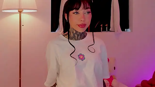 Snapshot of Dani_Valen chatting on 26, 9, 2025 Dani Valen online show from 26, 9, 2025