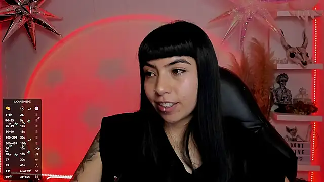 Snapshot of Saraa_Desiree chatting on 6, 3, 2025 Saraa Desiree online show from 6, 3, 2025