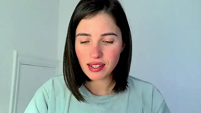 neferutt online show from 6, 11, 2025