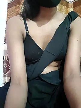 sexy-trisha1 online show from 18, 3, 2025