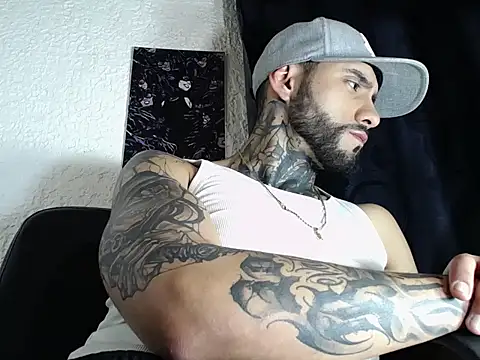 Snapshot of dante_d_angelo_ chatting on 24, 9, 2025 dante d angelo  online show from 24, 9, 2025