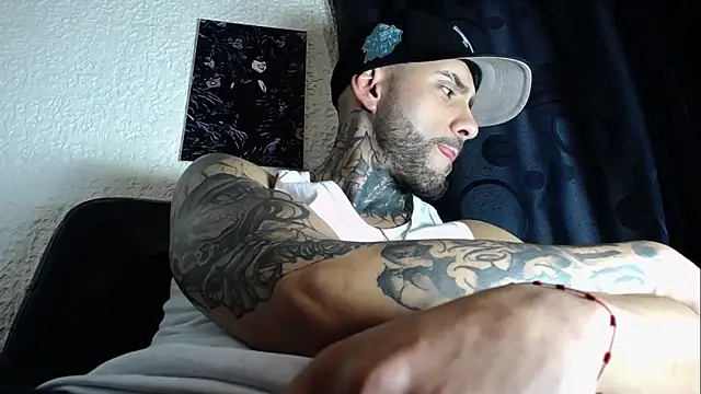 Snapshot of dante_d_angelo_ chatting on 22, 10, 2025 dante d angelo  online show from 22, 10, 2025