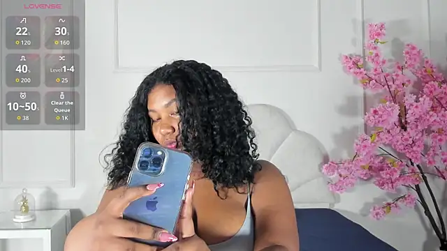 Candaceoweens online show from 7, 10, 2025