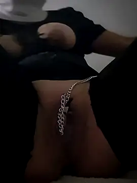 Snapshot of AnnalQueen chatting on 26, 11, 2025 AnnalQueen online show from 26, 11, 2025