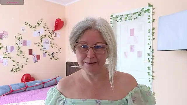 Wane Witch online show from 14, 6, 2026