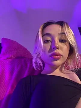 Amorkiss  online show from 21, 2, 2026