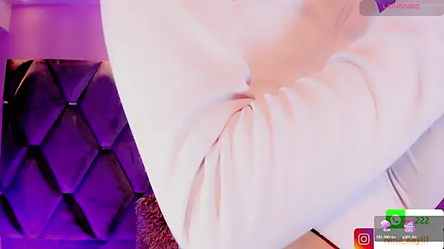 Nina Keyli online show from 7, 11, 2025