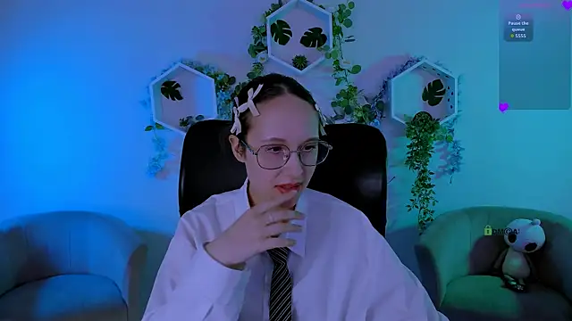 mona cloud online show from 25, 7, 2026
