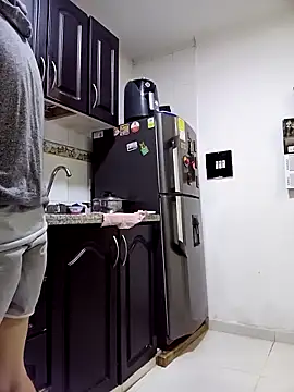 victoria wayne online show from 18, 4, 2026