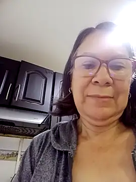 victoria wayne online show from 19, 4, 2026