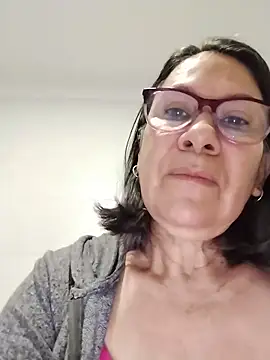 Snapshot of victoria_wayne chatting on 7, 6, 2026 victoria wayne online show from 7, 6, 2026