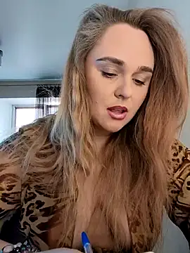 Snapshot of Juicy_PeachLux chatting on 7, 10, 2025 Juicy PeachLux online show from 7, 10, 2025