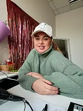 Snapshot of Juicy_PeachLux chatting on 15, 10, 2025 Juicy PeachLux online show from 15, 10, 2025