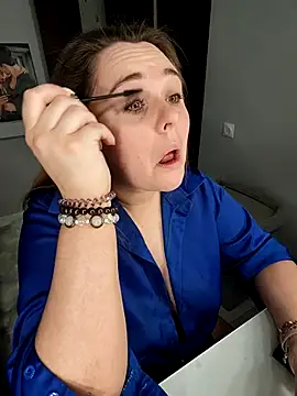 Snapshot of Juicy_PeachLux chatting on 18, 12, 2025 Juicy PeachLux online show from 18, 12, 2025