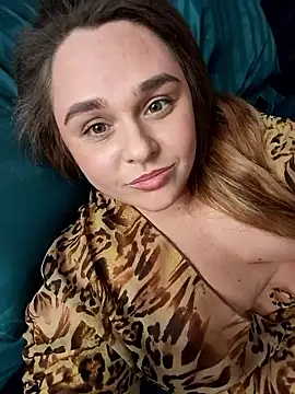 Snapshot of Juicy_PeachLux chatting on 14, 1, 2026 Juicy PeachLux online show from 14, 1, 2026