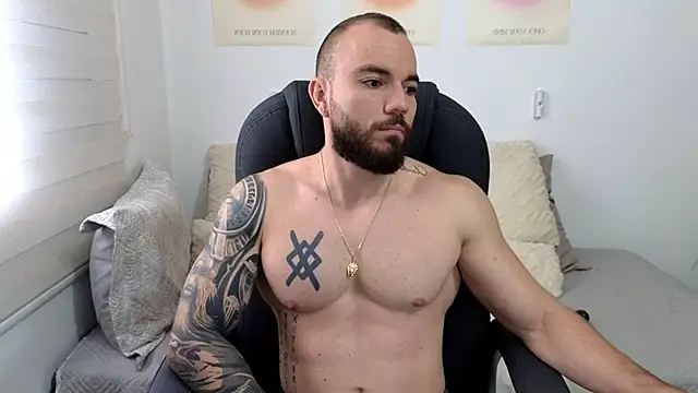 Snapshot of Isaac_Carter chatting on 28, 9, 2025 Isaac Carter online show from 28, 9, 2025