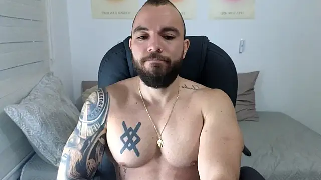 Snapshot of Isaac_Carter chatting on 9, 10, 2025 Isaac Carter online show from 9, 10, 2025
