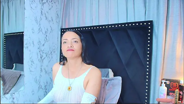 Snapshot of AvaX_777 chatting on 6, 6, 2026 AvaX 777 online show from 6, 6, 2026