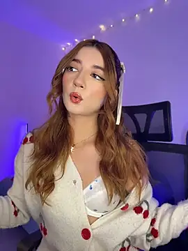 Snapshot of Hi_Soyfer chatting on 6, 7, 2026 Hi Soyfer online show from 6, 7, 2026