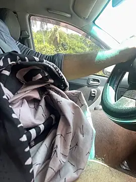 dam-her-boy online show from 15, 4, 2026