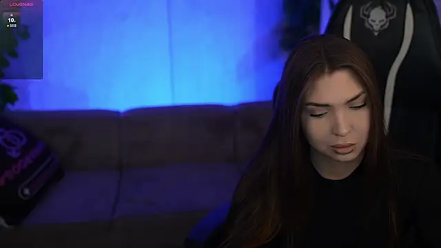 Billie054 online show from 5, 12, 2025