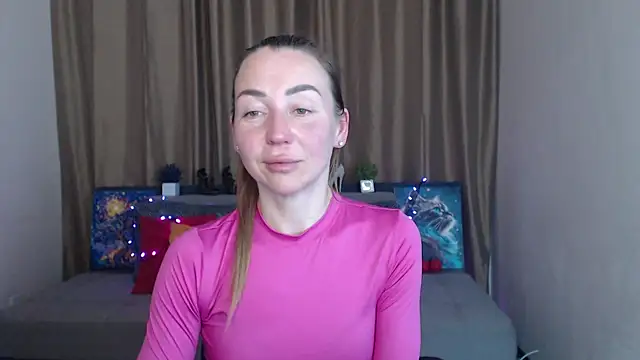 Snapshot of Kiss_julli88I chatting on 8, 3, 2025 Kiss julli88I online show from 8, 3, 2025