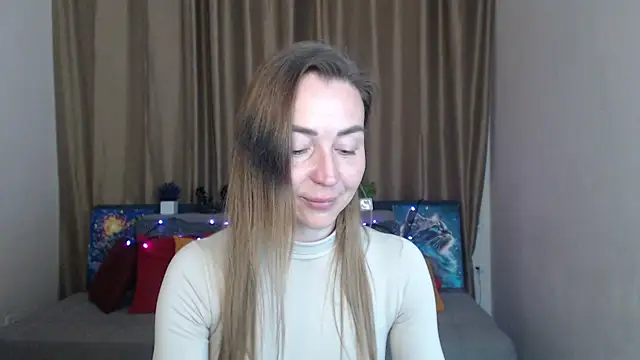 Snapshot of Kiss_julli88I chatting on 10, 3, 2025 Kiss julli88I online show from 10, 3, 2025