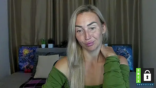 Snapshot of Kiss_julli88I chatting on 9, 9, 2025 Kiss julli88I online show from 9, 9, 2025