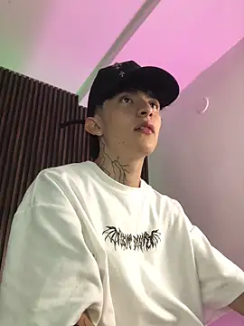 troy rouge online show from 6, 10, 2025