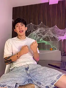 troy rouge online show from 20, 10, 2025