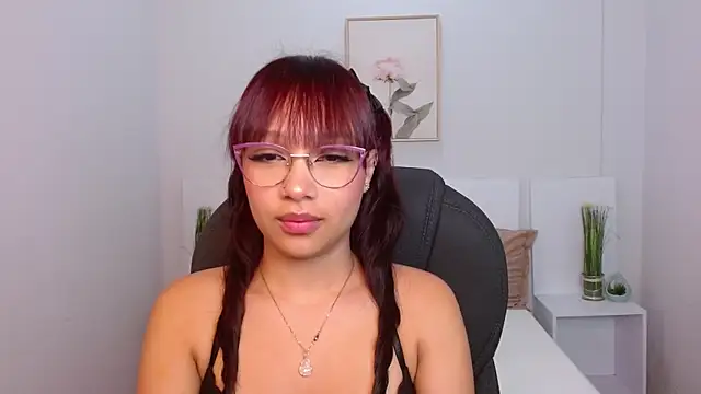 Snapshot of sharon_rosse__ chatting on 22, 3, 2025 sharon rosse online show from 22, 3, 2025